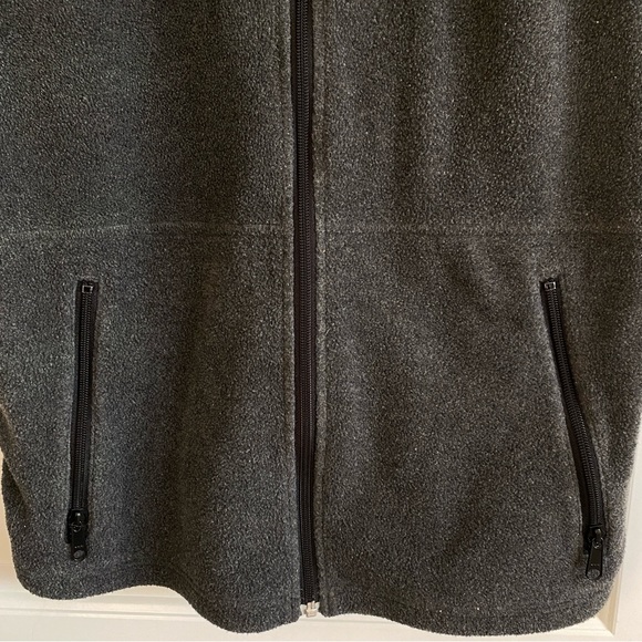 Columbia Dark Grey Fleece Sweater Vest 100% Polyester Size M - Picture 3 of 11